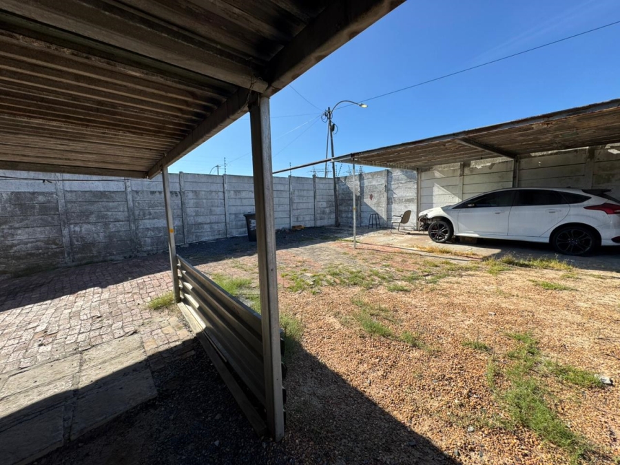 3 Bedroom Property for Sale in Belhar Western Cape